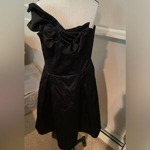 Kate young black dress size 4